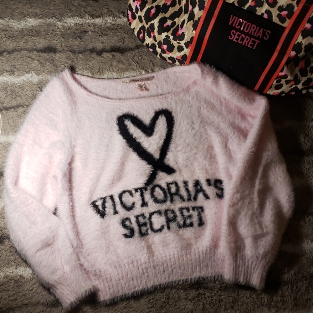 Victoria's Secret | Sweaters | Vs Fashion Show Sweater | Poshmark
